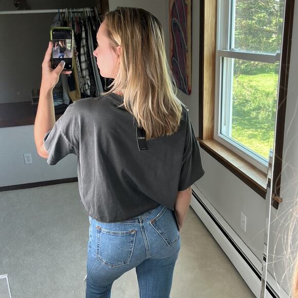 Forever 21: Gun Metal Gray Pearl Cropped Tee - Picture 2 of 7